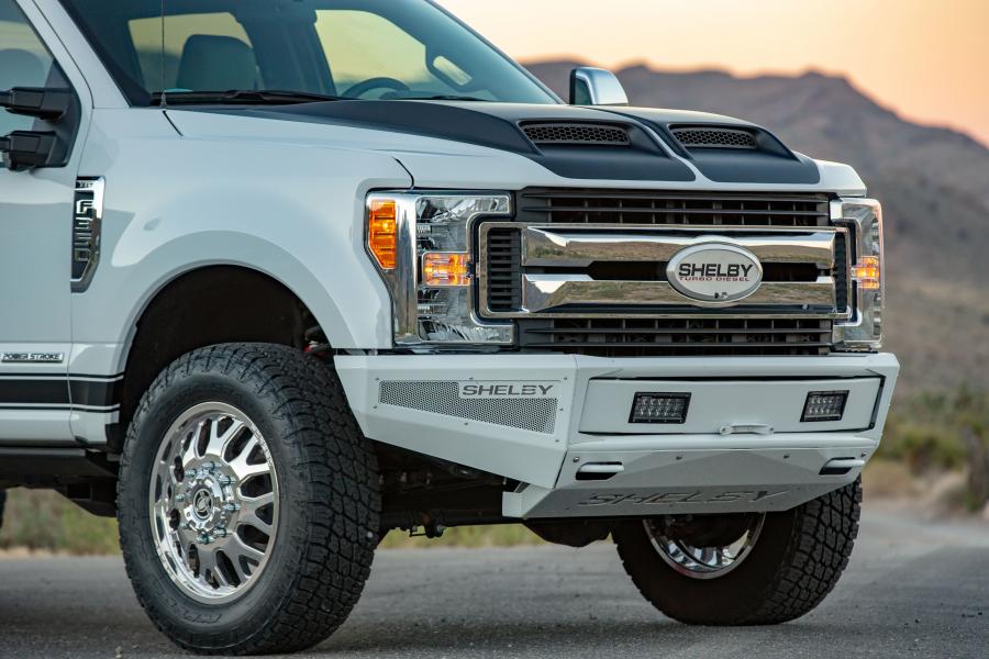 Детали экстерьера Shelby F-350 Turbo Diesel 2018 года  (фото 7 из 32)